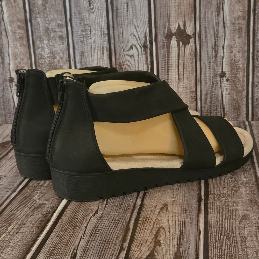 Sz 11 Womens Earth Spirit Black Vegan Leather Crisscross Strap Back Zip Sandals - Picture 5 of 10